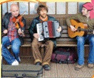 impromptu music session at Sidmouth Folkweek