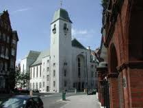 Pont Street, where London Branch meet